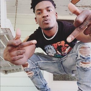 Meet your Posher, Nelson